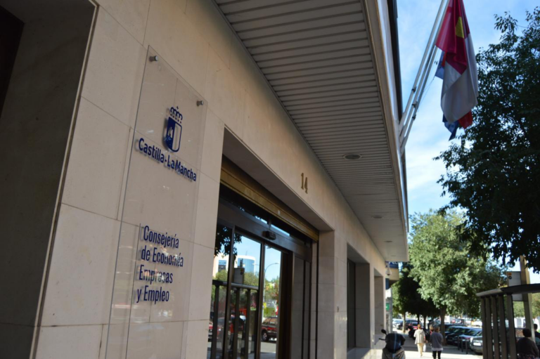 Acordado el calendario de aperturas en domingos y festivos de grandes superficies comerciales para 2026