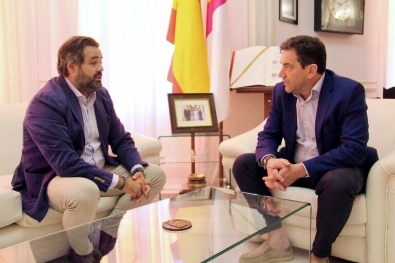 Núñez reclama a Page inversiones urgentes en infraestructuras para convertir a la provincia de Ciudad Real en el gran nodo logístico del país
