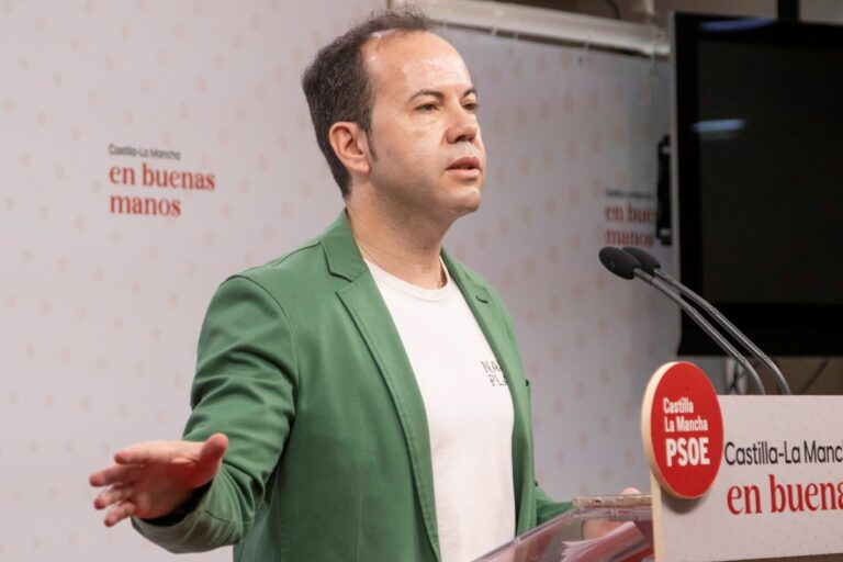 García-Navas reprocha a Núñez su “incoherencia y cobardía” para defender a CLM y por usar distinta “vara de medir” con los cargos del PP