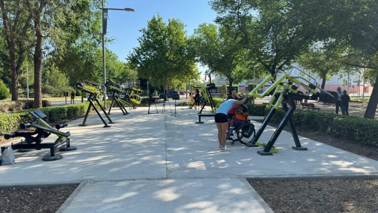 El parque del Cementerio contará con un gimnasio exterior como el de la vía verde