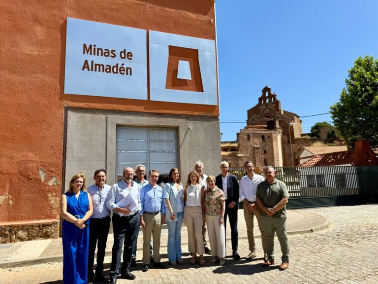 Carmen Fúnez reclama un nuevo modelo de gestión para MAYASA que contribuya al desarrollo de Almadén