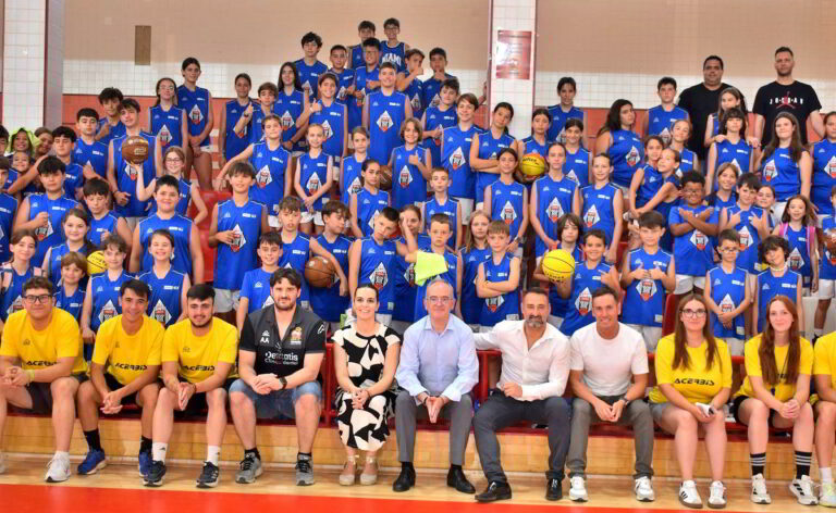 Puertollano: Más de un centenar de escolares comparten la pasión por el baloncesto en el VIII Campus