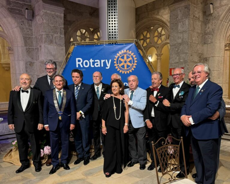 El burgalés José Manuel González Cuevas asume la gobernaduría del Distrito 2201 de Rotary