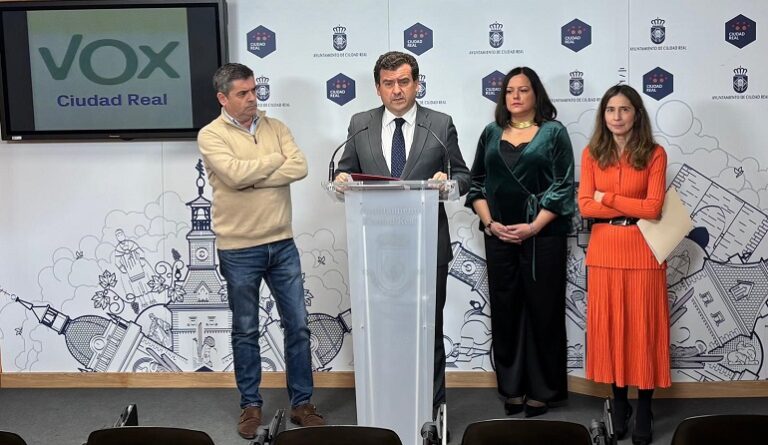 Vox celebra que el Ayuntamiento de Ciudad Real «reaccione» tras sus denuncias, aunque recuerda que el refuerzo de limpieza estival «debe ir más allá del maquillaje temporal»