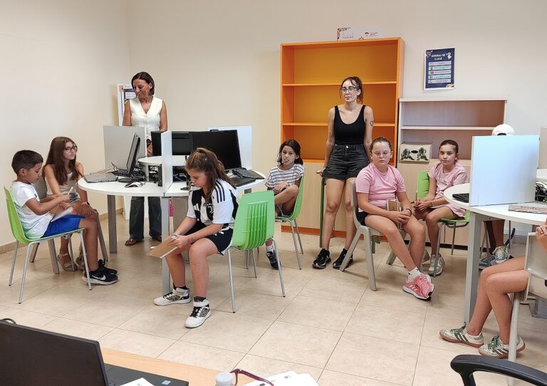Puertollano: Juventud e infancia forma en verano en competencias digitales, ciberacoso y protección solar