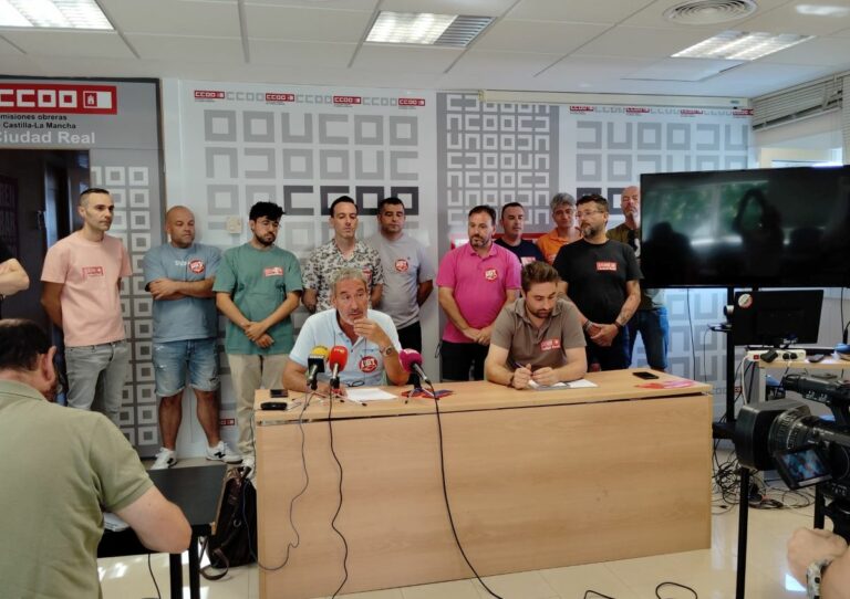 Puertollano: Las plantillas de contratas del complejo petroquímico irán a la huelga en otoño si no avanza la negociación del Metal