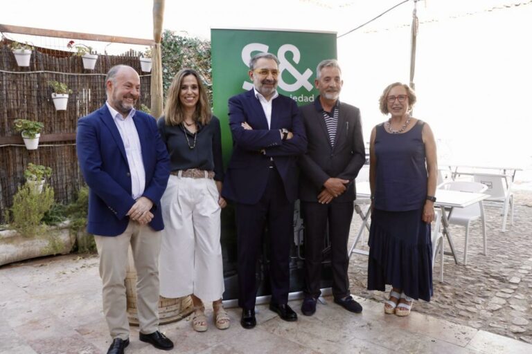 El Gobierno de Castilla-La Mancha impulsa y desarrolla el proyecto ‘Salud y Sociedad’ como parte fundamental de la innovación en materia social