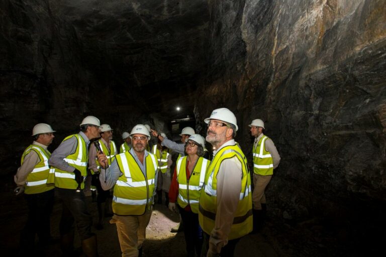 El Gobierno regional destaca que la mina de Abenójar conjugará el equilibrio medioambiental con la extracción de un mineral “estratégico” como es el wolframio