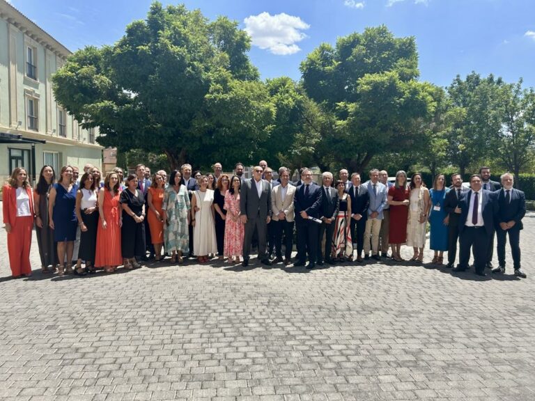 Castilla-La Mancha continúa apostando por la formación post-grado de personal para profesionalizar la gestión a nivel sanitario