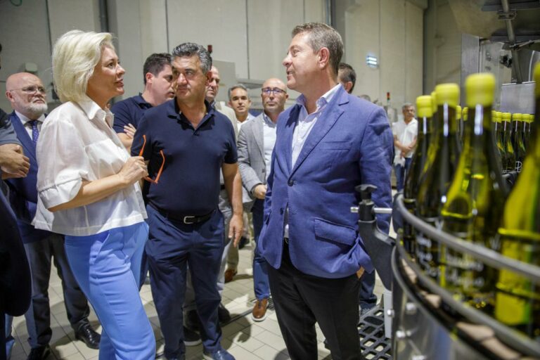 El Gobierno regional ha pagado en lo que va de año 24,6 millones para tareas de reestructuración, modernización y renovación de viñedos