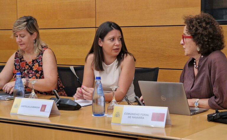 Castilla-La Mancha rechaza un modelo ‘low cost’ en la acogida de menores migrantes y vuelve a reclamar una financiación justa