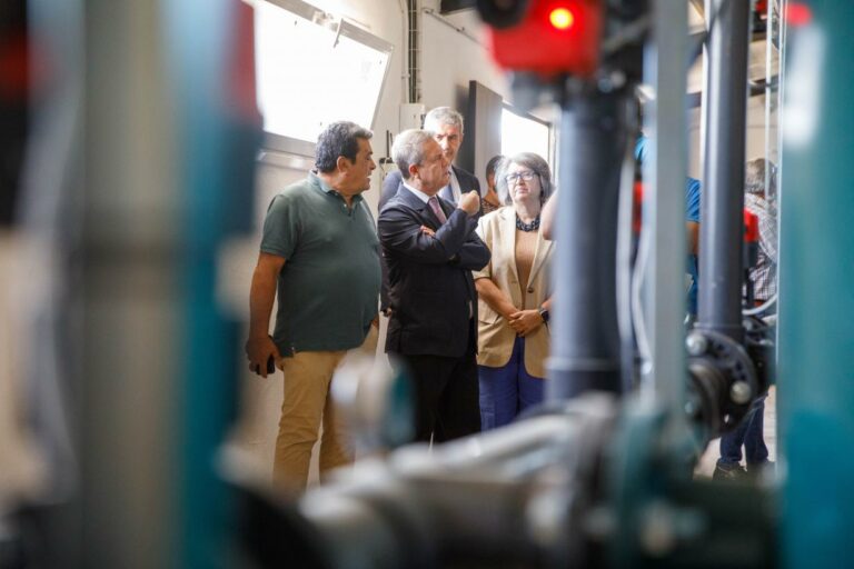 El Gobierno regional completa el 70 por ciento de las actuaciones previstas para mejorar el abastecimiento y frenar las pérdidas en las redes de suministro de agua