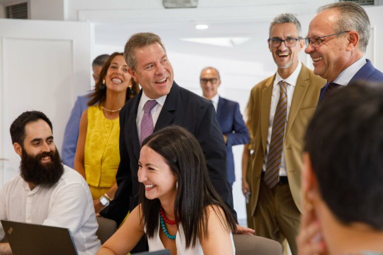 El Gobierno de Castilla-La Mancha refuerza su apuesta por la transformación digital como política tractora en el desarrollo económico de la región