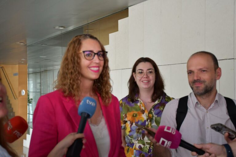 El Gobierno regional concede 110.000 euros en ayudas para promover la igualdad de género y prevenir la discriminación múltiple en 2025