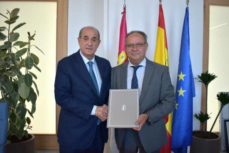 El Gobierno de Castilla-La Mancha y la Dirección General de la Policía promoverán la formación en prevención de riesgos laborales a la Policía Local de la región