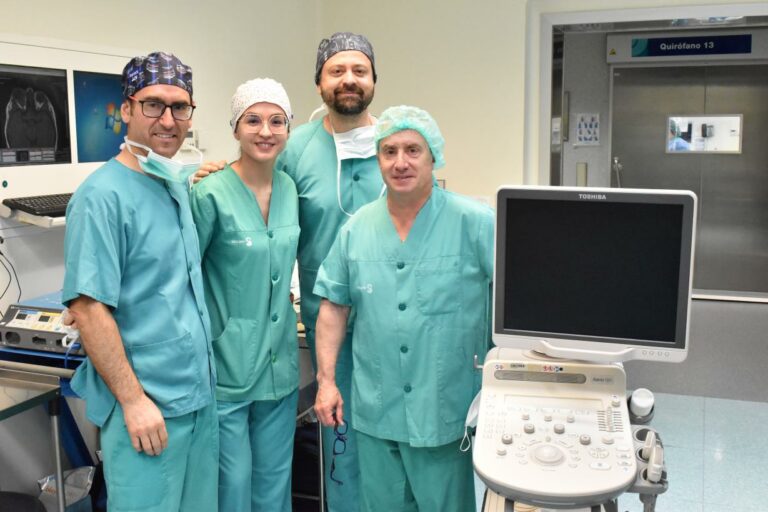 El Hospital Universitario Mancha Centro incorpora un láser de CO2 pionero en la región para cirugías de párpados más rápidas, precisas y sin sangrado