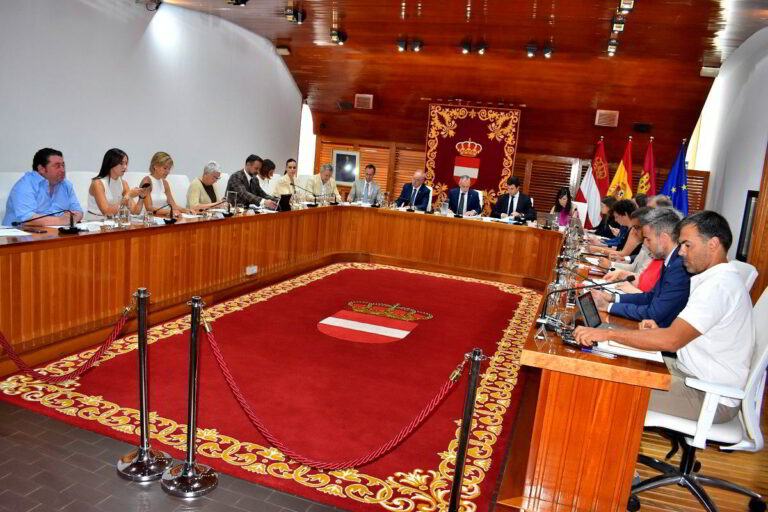 El Pleno de Puertollano declara el incumplimiento culposo del contrato de concesión del restaurante de «El Bosque»