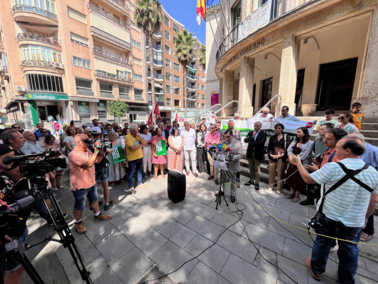El Colegio de Enfermería apoya el manifiesto del Colegio de Médicos y exige un refuerzo inmediato y eficaz de las medidas de seguridad en los centros sanitarios