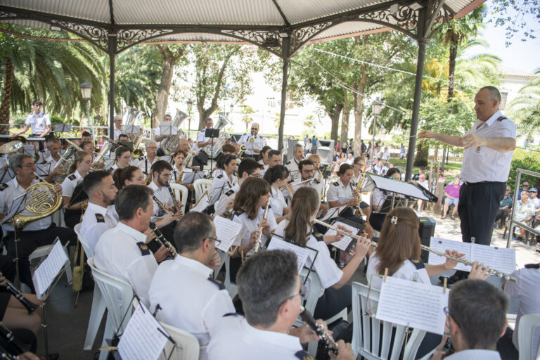 Tradicional concierto de la Banda de Música de Ciudad Real en los Jardines del Prado