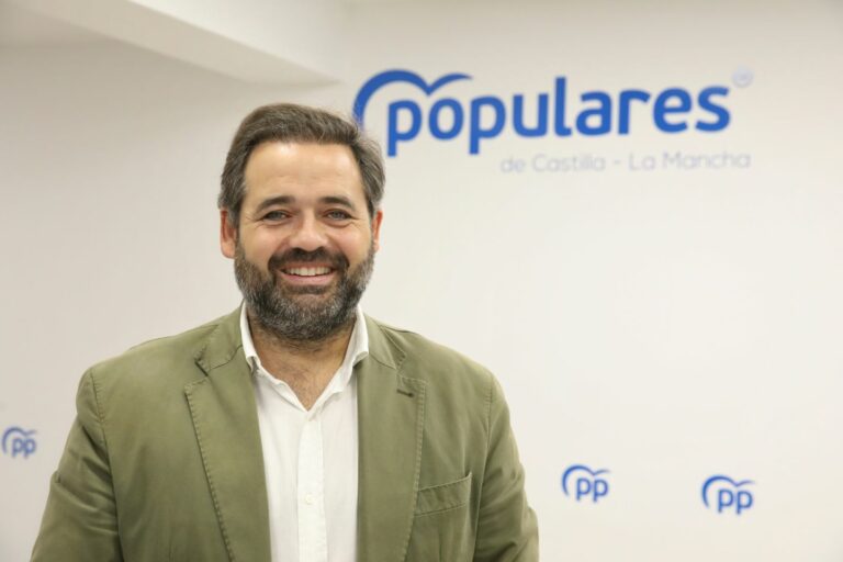 Núñez da un sobresaliente a los alcaldes del PP en C-LM y garantiza que todos ellos serán los candidatos en 2027