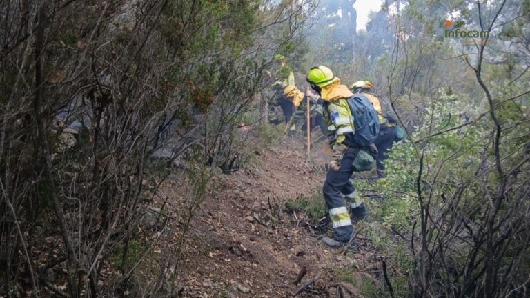 La Sección sindical de Geacam denuncia las condiciones en las que trabajan los bomberos en la extinción de incendios
