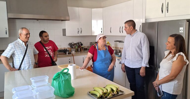 PSOE: «La Diputación de Ciudad Real expulsa a muchas personas mayores del programa de apoyo nutricional con un reparto injusto y sin sentido»