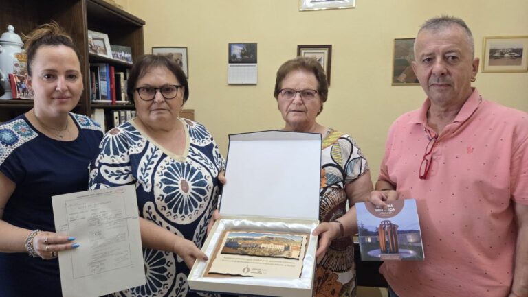 El Ayuntamiento de Valenzuela de Calatrava recupera la memoria de dos vecinos represaliados en Orduña durante el franquismo