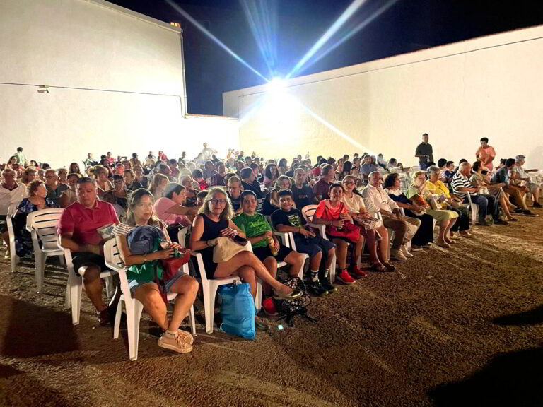 Puertollano: Más de dos mil personas han compartido la pasión por el cine de verano con la concejalía de juventud e infancia