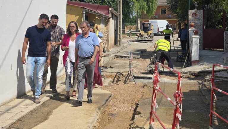 El Gobierno regional refuerza las redes de abastecimiento y saneamiento en los municipios ribereños con 15 kilómetros de nuevas tuberías