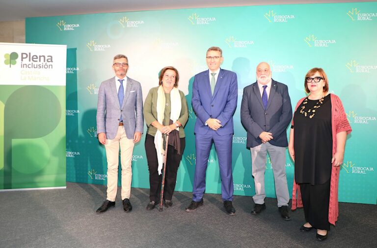 Fundación Eurocaja Rural y Plena inclusión lanzan ‘Talento Artístico’ para impulsar la creatividad de personas con discapacidad intelectual