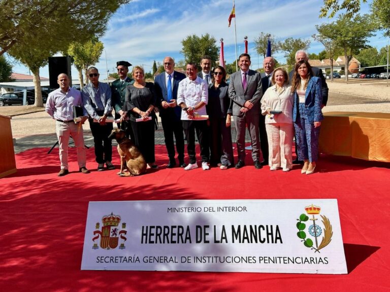 La Subdelegación del Gobierno resalta la dignidad, seguridad y reinserción en el centro penitenciario de Herrera de La Mancha