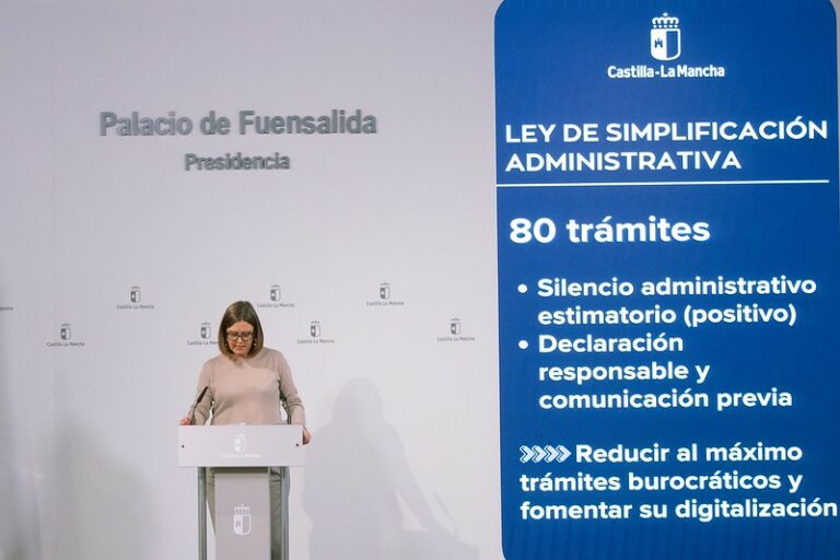 Castilla-La Mancha empleará la declaración responsable y el silencio administrativo positivo para simplificar cerca de 80 trámites burocráticos