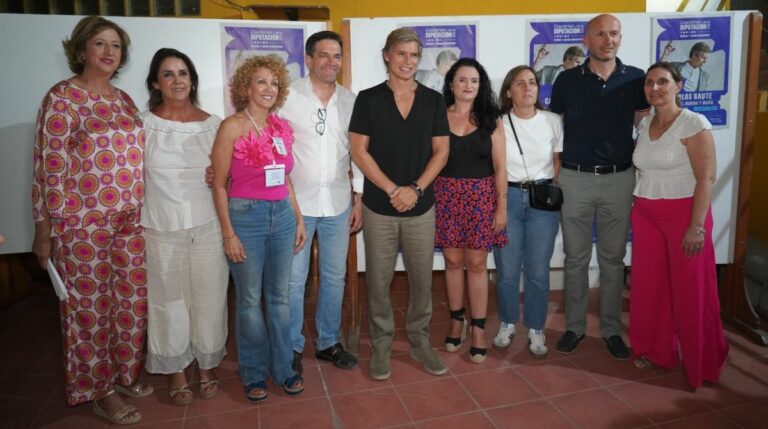 Tres mil doscientos pases solidarios para la asociación Padisbol de Bolaños gracias al concierto de Carlos Baute organizado por la Diputación