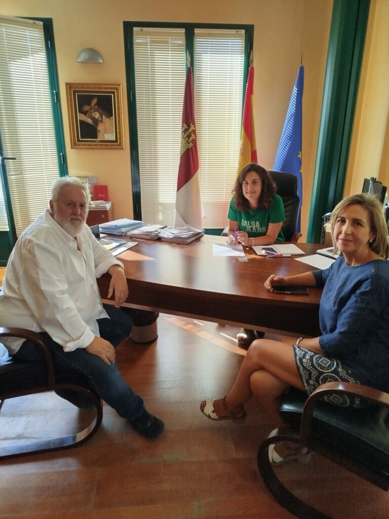 El Ayuntamiento de Calzada realizará cribado del cáncer de próstata entre los trabajadores municipales para concienciar sobre la prevención contra esta enfermedad