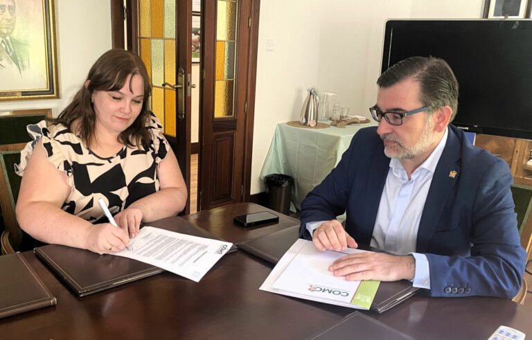 El Colegio de Médicos firma un convenio con Hotel Parque Real para ofrecer ventajas exclusivas a sus colegiados