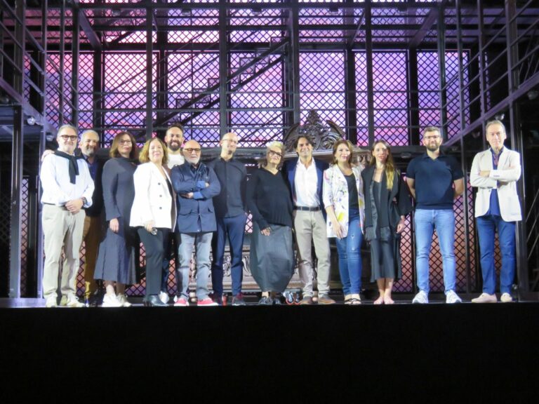 La ópera ‘Pepita Jiménez’ de Isaac Albéniz en versión de Pablo Sorozábal, vuelve al Teatro de la Zarzuela con un poderoso montaje de Giancarlo del Mónaco