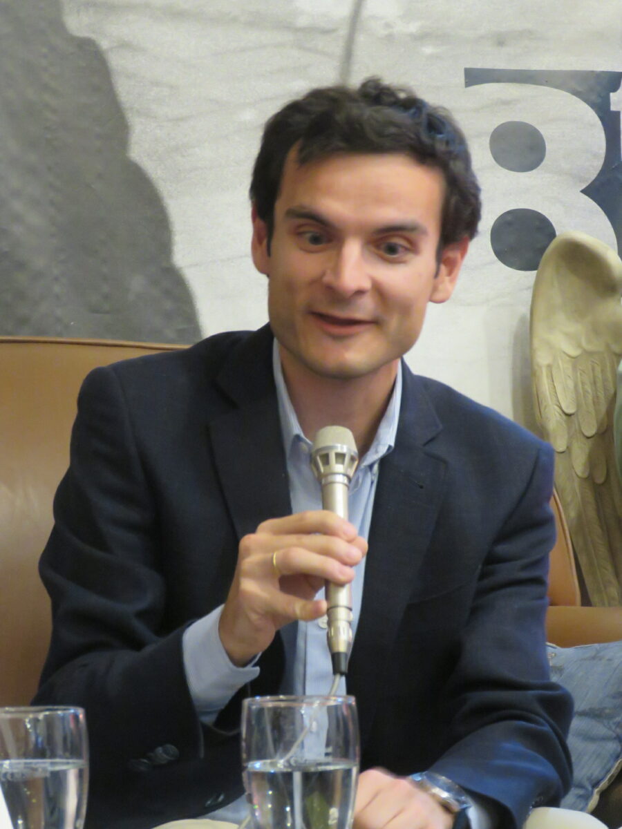 Presentación del libro LA AVENTURA DE LA BELLEZA. FILÓSOFOS, ESCENAS E IDEAS ESTÉTICAS, de Alfonso Alzola
