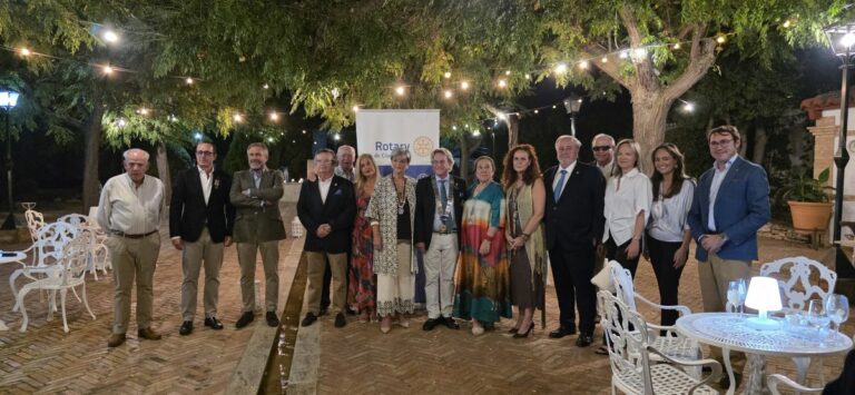 Pilar Muñoz Valbuena asume la presidencia del Rotary Club de Ciudad Real