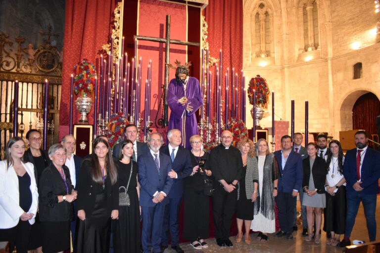 La Hermandad del Nazareno recibe la Medalla de la Corporación de Ciudad Real por su Tercer Centenario fundacional