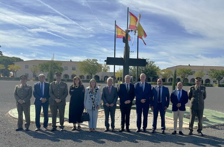 El Gobierno regional resalta la labor de los hombres y mujeres de la base ‘Coronel Sánchez Bilbao’ de Almagro en la defensa de nuestro país