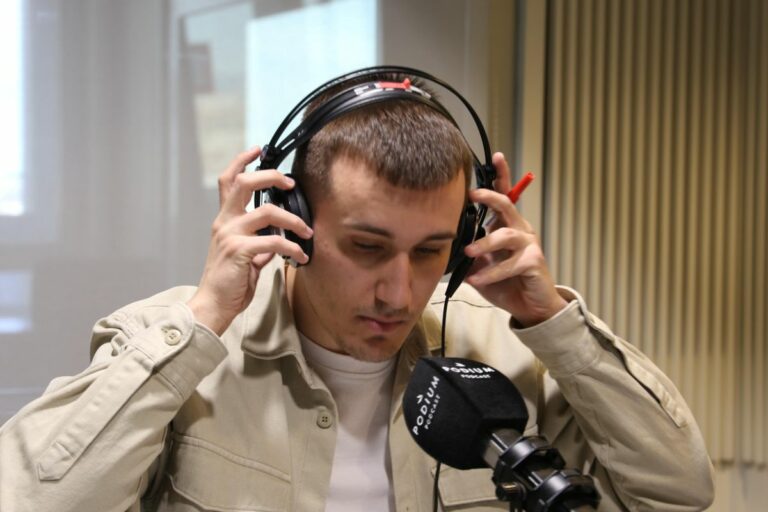 Puertollano: «La mecha: el día que lo cambió todo», de Javier Caminero, en los viernes culturales de Macondo Café