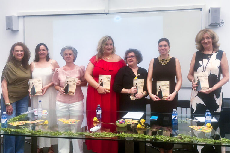 Gala Cano presentó en Almodóvar del Campo ‘El circo de las lamentaciones’, cuyo universo romaní desenlaza en la Argentina