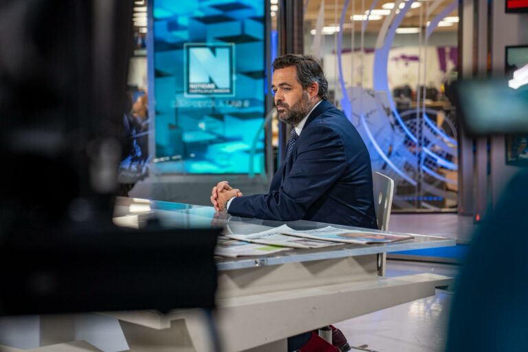 Núñez se compromete a liderar un cambio en Castilla-La Mancha como presidente “a tiempo completo” que recorra cada pueblo y mire a los vecinos a los ojos