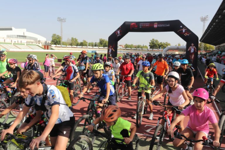 Más de 1.500 personas participan en el Día de la bicicleta de Puertollano