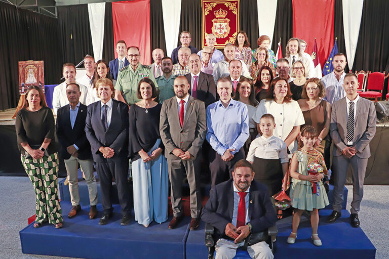 ‘Nino’ pregonó las fiestas de Argamasilla de Calatrava ensalzando el valor de la familia, la amistad incondicional y el profundo amor a su pueblo