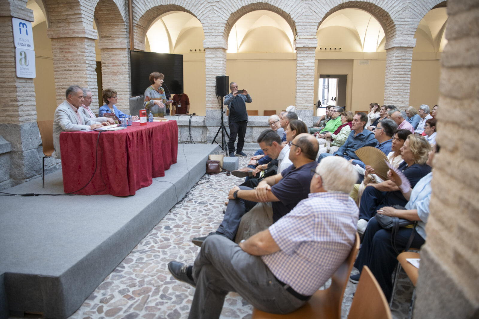 Juan Sisinio Pérez presenta su ‘Breve historia de España’