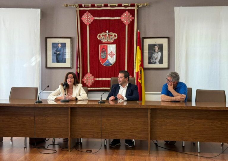 El Ayuntamiento de Pozuelo de Calatrava recupera el servicio de notaría tras más de dos décadas