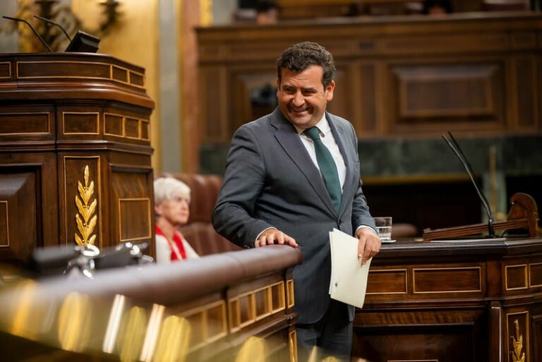 Ricardo Chamorro (Vox) a Bildu: “Antes al discrepante le pegaban un tiro en la nuca, hoy al menos se ausentan”