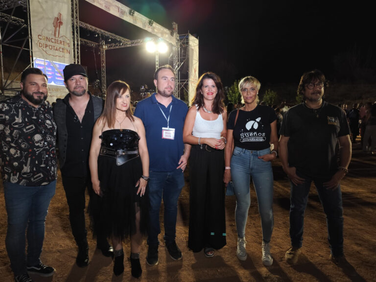 Los Rebujitos cierran con éxito en Ruidera el programa de Conciertos en Lugares y Espacios Emblemáticos de la Diputación de Ciudad Real