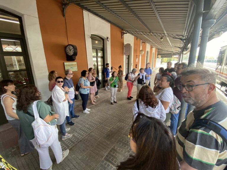 El Tren del Quijote vuelve a acercar el patrimonio y la cultura del Corazón de La Mancha a sus pasajeros